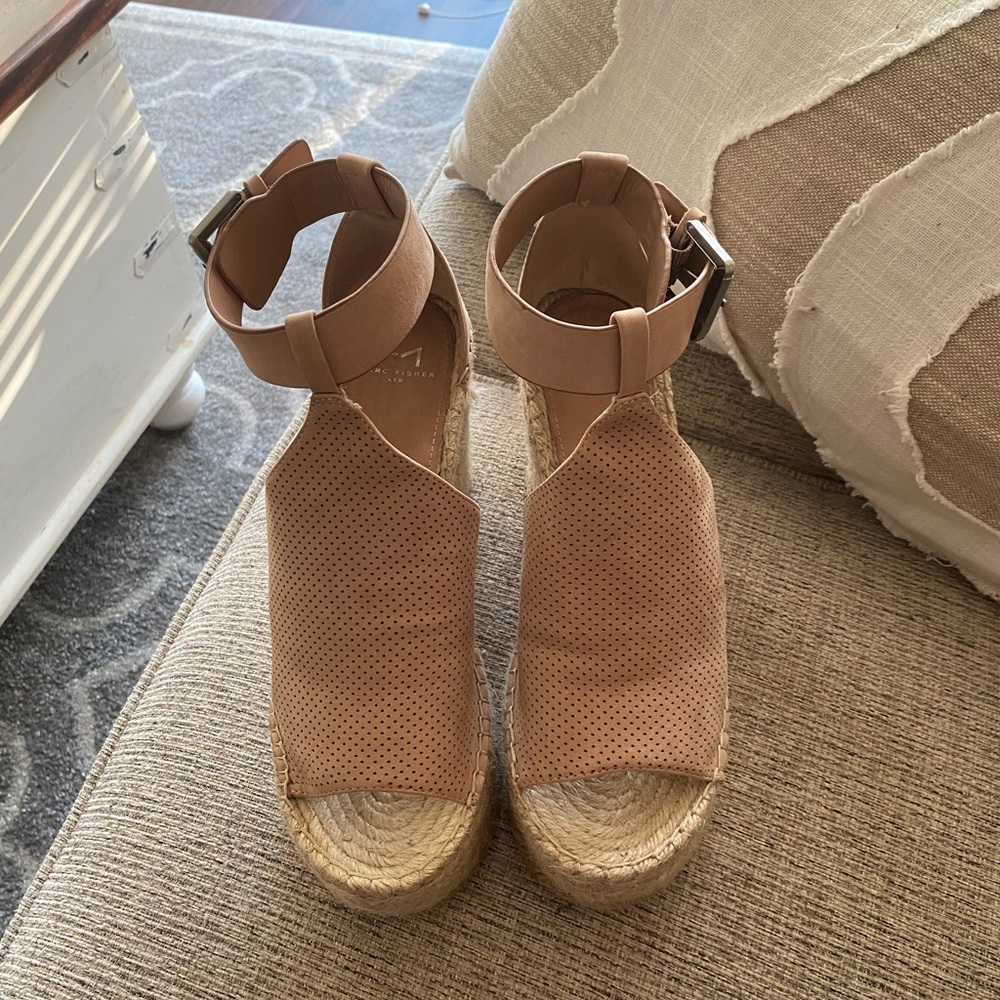 LIKE NEW - Marc Fisher Espadrille Wedges